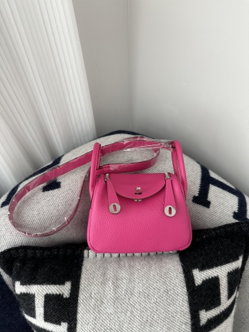 Lindy mini Tc Clemence  5R Rose Shocking silver hardware