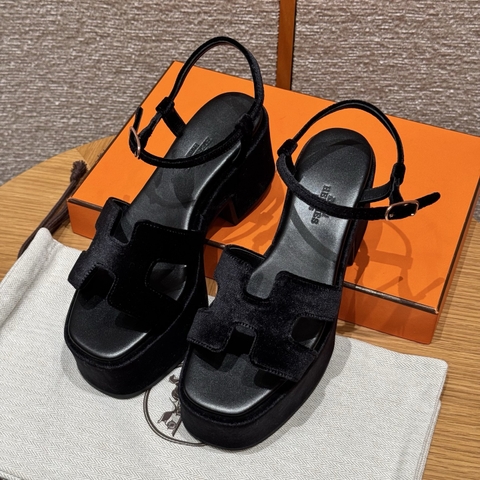 JD-580 Black Suede 7.5cm Heeled Sandals