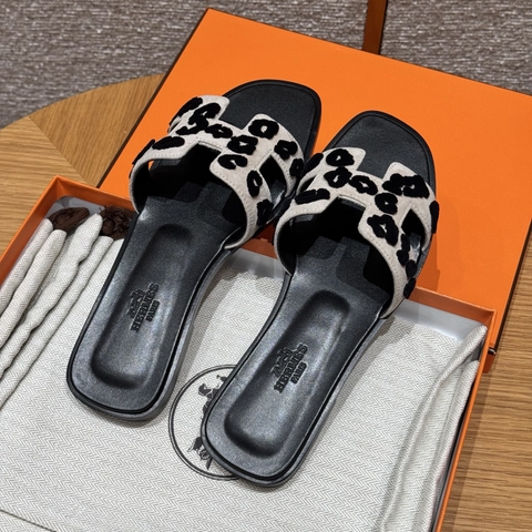 JD-450 Beige Chamois Leather Slippers