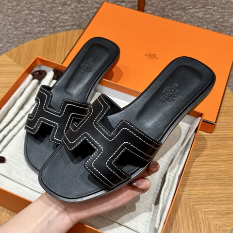 JD-450 - 181 Oran Slippers in Black (Noir) Swift Calfskin with Genuine Leather Outsole