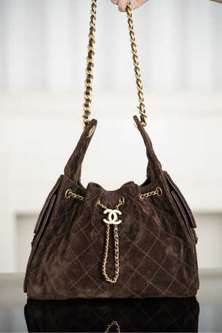 Chanel 25k Hobo Drawstring Bucket Bag Small