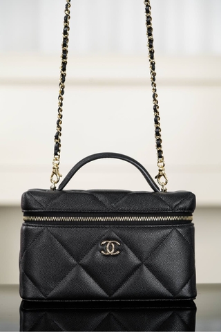 Chanel 25k Large Diamond Pattern Cowhide LP Box Bag Black Gold