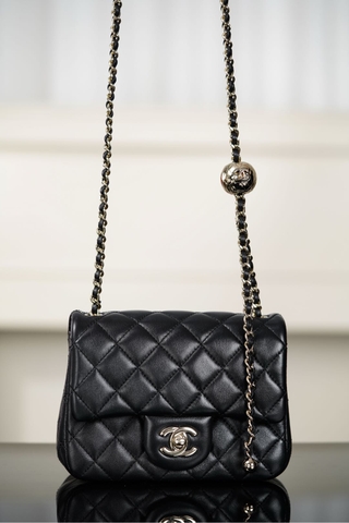 Chanel 25k CF Black Gold Luxury Handbag