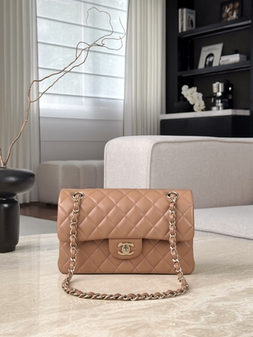 CF23 Light Gold Goat Milk Tea (Deep)