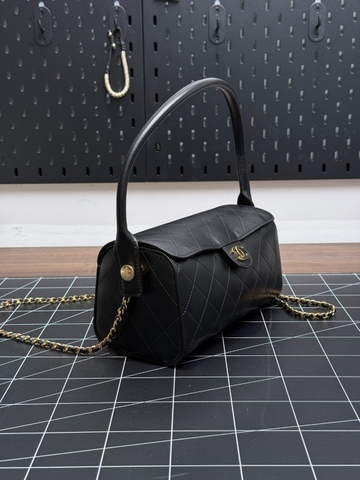 CHANEL 26A 82