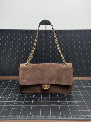 CHANEL 26A 81