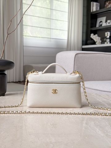CHANEL 26A 04