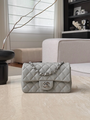 Chanel 40