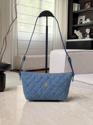 CHANEL 26A 42