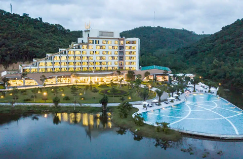 Khách sạn Mường Thanh Luxury Diễn Lâm