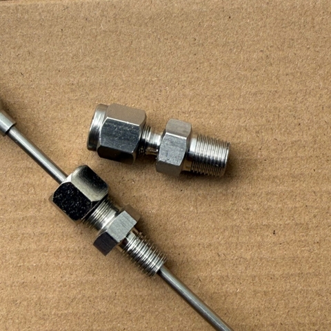 Đầu ren cố định cảm biến trượt được phi 3 ren 9,6 R1/8 ren M8