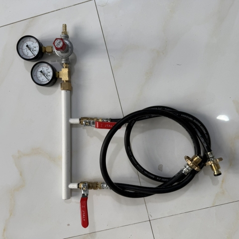 Hệ thống cấp gas 2 bình đầu vào, Van gas 2 bình 14kg/h có van điều áp RECA italia