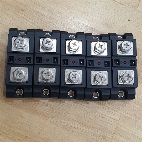 Rờ le bán dẫn, SSR dạng thanh công suất cao 1pha 300A