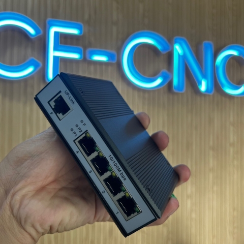 Hub chia mạng công nghiệp 4 cổng