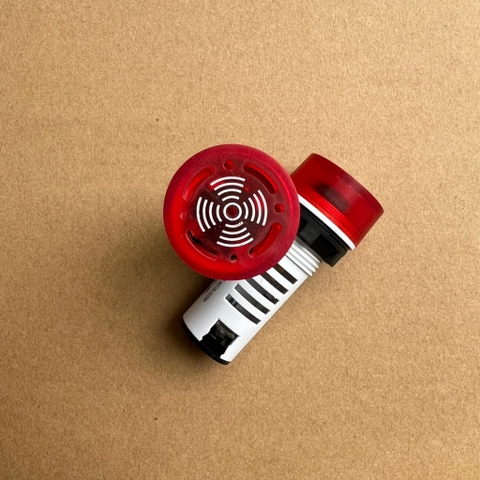 Còi báo gắng mặt tủ phi 22mm có đèn