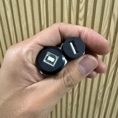 Đầu chuyển đổi USB B Sang USB A gắng mặt tủ phi 22mm