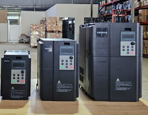 Biến tần 1 pha 220V ra 3 pha 380V AV18 ARINCO