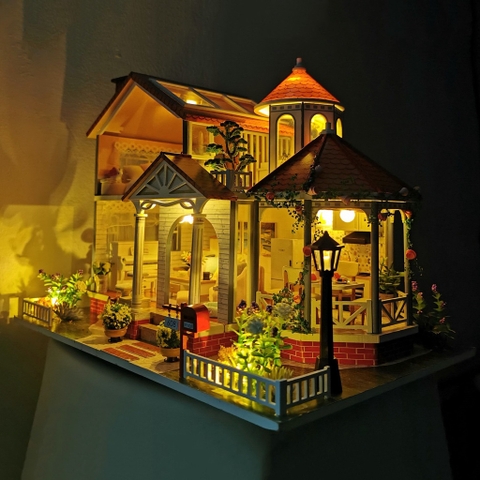 Mô hình nhà DIY Doll House Coloured Glaze Time Kèm Mica Chống bụi, Bộ dụng cụ, Keo dán và Bộ phát nhạc
