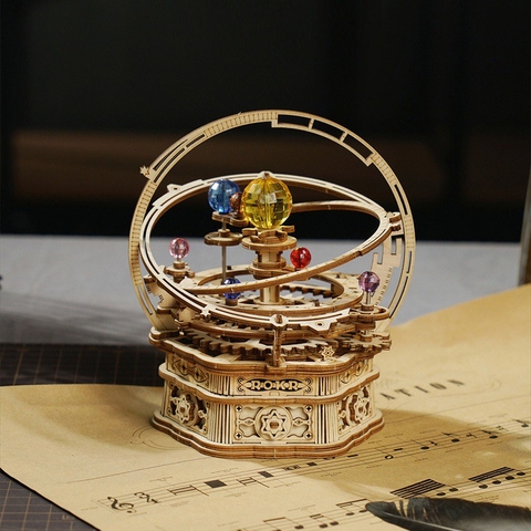 Mô hình Hộp nhạc Starry Night AMK51 Orrery Mechanical Music Box