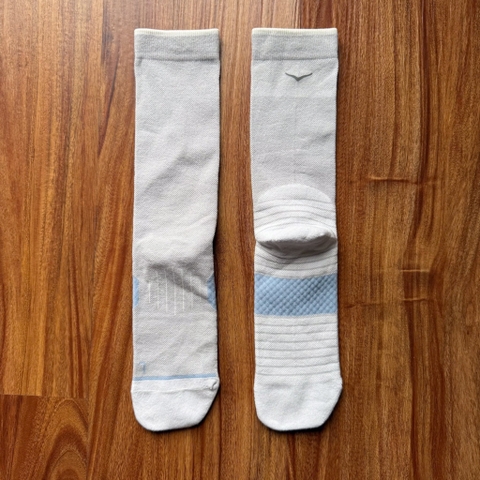 Tất cổ cao Hoka Crew Run Socks