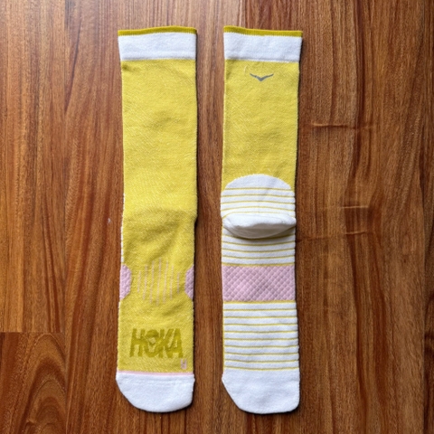 Tất cổ cao Hoka Crew Run Socks