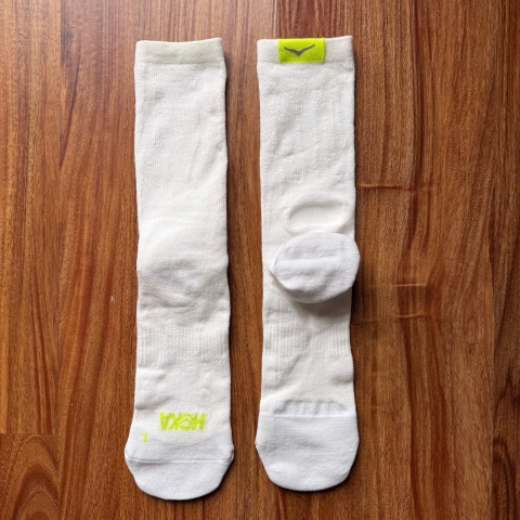 Tất cổ cao Hoka Clifton Crew Run Socks