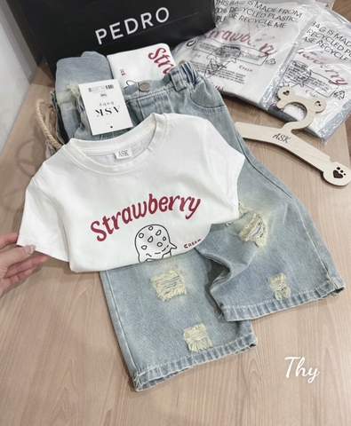 SET QUẦN JEAN STRAWBERRY RÁCH CỰC CHẤT CHO BÉ GÁI