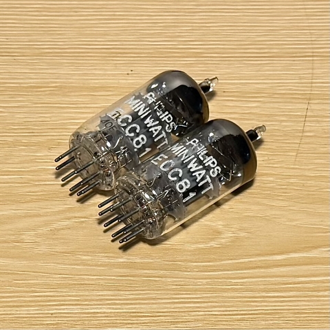 2Pcs Philips Miniwatt ECC81 / 12AT7 Foil D getter Code TK2 ∆0B Tested 90% TV7