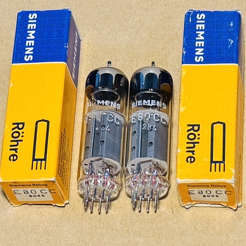 Pair of Silver Foot Valves Siemens E80CC 12AU7 ECC82 O Getter Opened unused