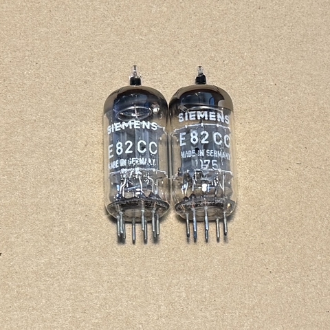 2x ECC82 12AU7 Siemens Germany Type O Getter Medium Plate 15mm Tested