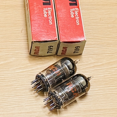 2x Vintage RCA 7199 Black Plate Vacuum Tube