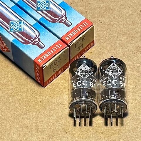 Bóng Đèn ECC81.Telefunken ECC81 TFK Getter Nghiêng 45° Cặp Cùng Mã Mới Chưa Sử Dụng