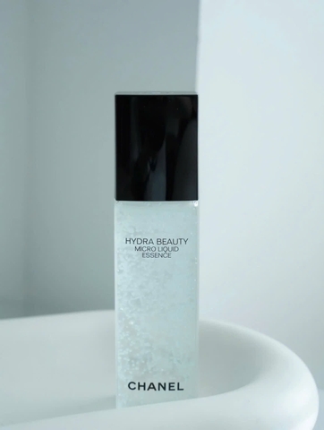 Dưỡng chất cân bằng da Chanel Hydra Beauty Micro Liquid Essence