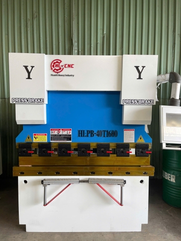 Máy Chấn 40Tấn 1M6