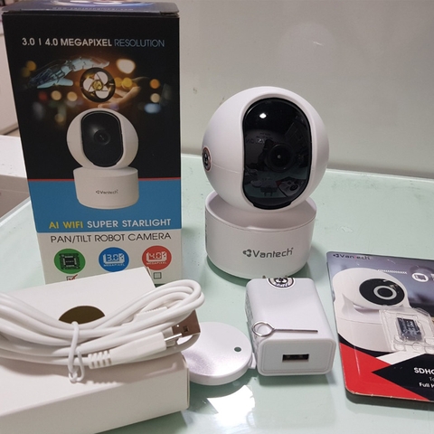 Camera IP Robot hồng ngoại không dây 8.0 Megapixel VANTECH AI-V2010D