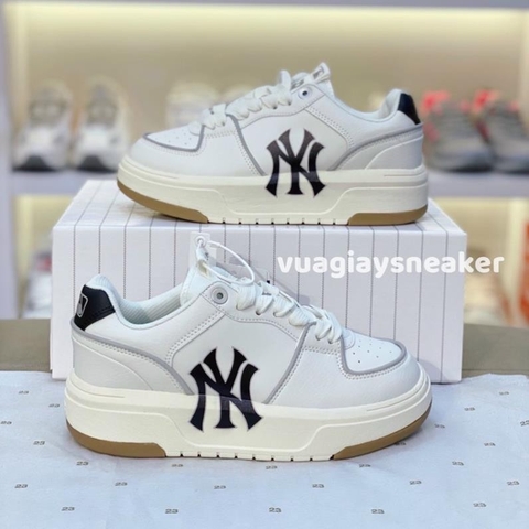 Giày sneaker chunky liner trắng viền xám