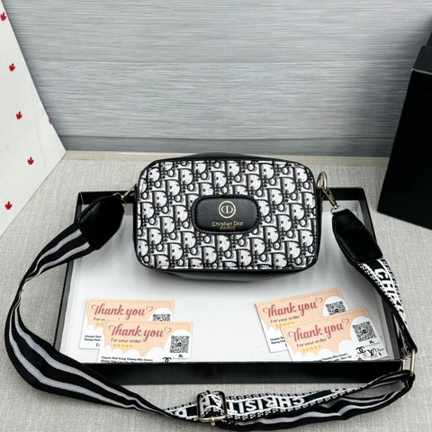 Túi Đeo Chéo Dio.r Vân BÁO họa tiết Full Box Hàng Cao Cấp - Túi Đeo Chéo Full Box Cho Nam Nữ 2024