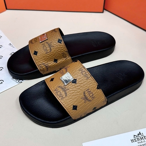 Dép MCM Nam Nữ Quai Da logo Kim Loại , Đế Cao Su Non Êm Chân - Dép MCM sang chảnh Họa Tiết Phong Cách Trẻ Trung loai 1