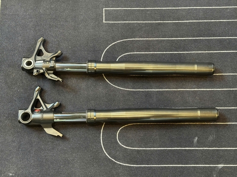 Phuộc Showa chân 100mm - 672