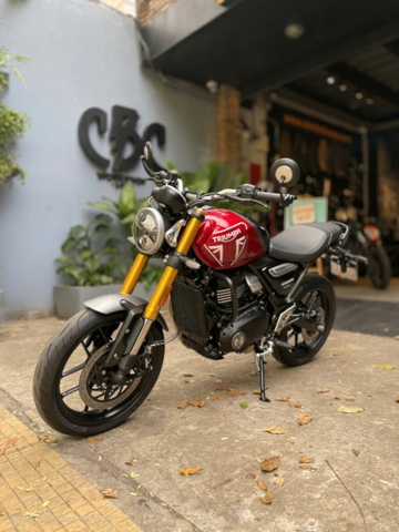 Triumph Speed 400 - odo 190Km