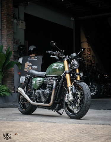 TRIUMPH STREET TWIN 2021 - ODO 6000km