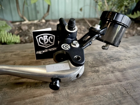 Cùm thắng BREMBO tháo xe - TRIUMPH THRUXTON tình trạng 80%