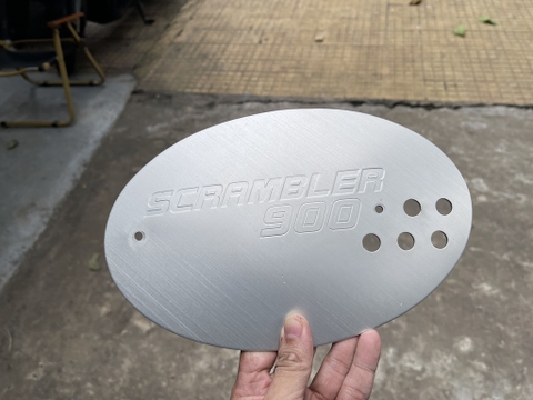 Bảng số cặp hông nhôm cho TRIUMPH SCRAMBLER 900