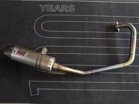 Pô MIVV + cổ pô titan Triumph Scrambler 400 - 165