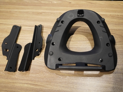 Bộ baga + đế thùng Givi - 180 KG