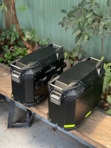 (Hàng Lướt) Thùng nhôm Givi 37L Outback Evo