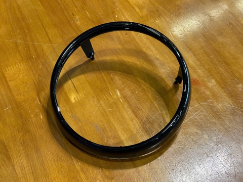 Viền đèn zin Triumph T100/T120 - 586KG