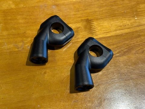 Cùm nâng ghi đông CNC Triumph T100/T120 25mm - 600