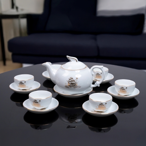 Bộ ấm chén sứ trắng thuyền buồm
