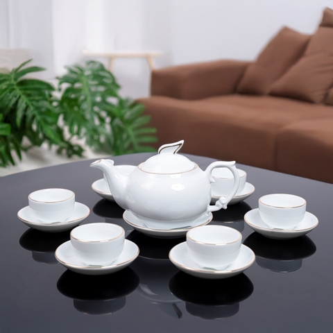 Bộ ấm chén sứ trắng viền vàng Ruby